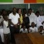 Mayotte, dans une classe, avec le poète mahorais Nassuf Djailani